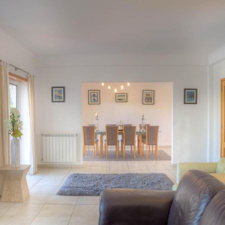 Villa Montanha, Luxury Coastal Villa, With Swimming Pool, Loungers And Alfresco Dining, 10 Min Walk To The Beautiful Praia Da Luz Beach, Shops, Bars And Restaurants! Ngoại thất bức ảnh